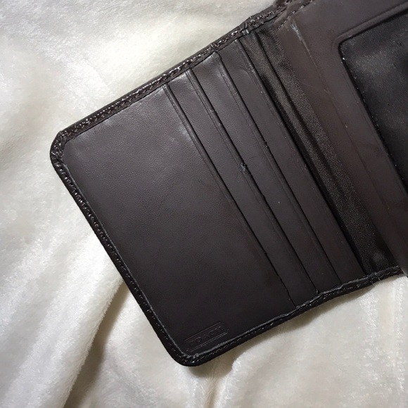 Coach Wallet - Picture 2 of 8